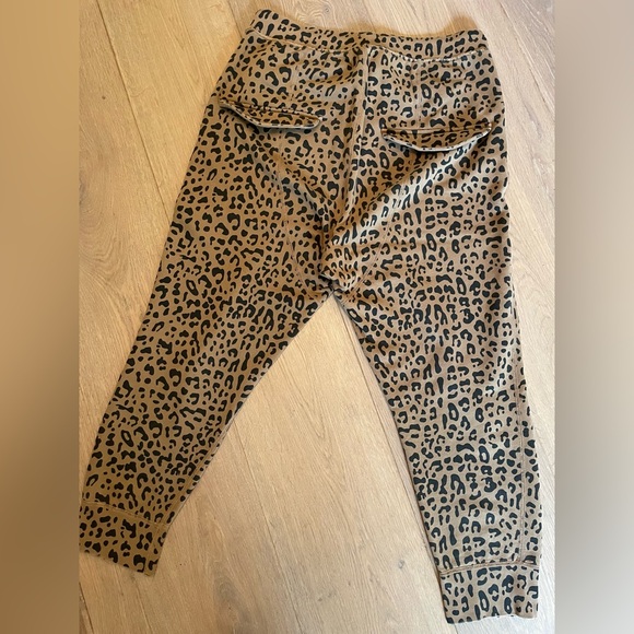 Nili Lotan Nolan sweatpants - Whiskey Leopard Print - Picture 2 of 9